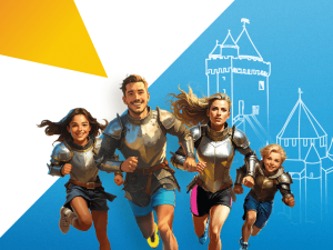 Deux hommes et deux femmes courent avec le haut d'une armure et un short de sport. Le château de Blandy et la Tour César sont représentées au fond à droite.